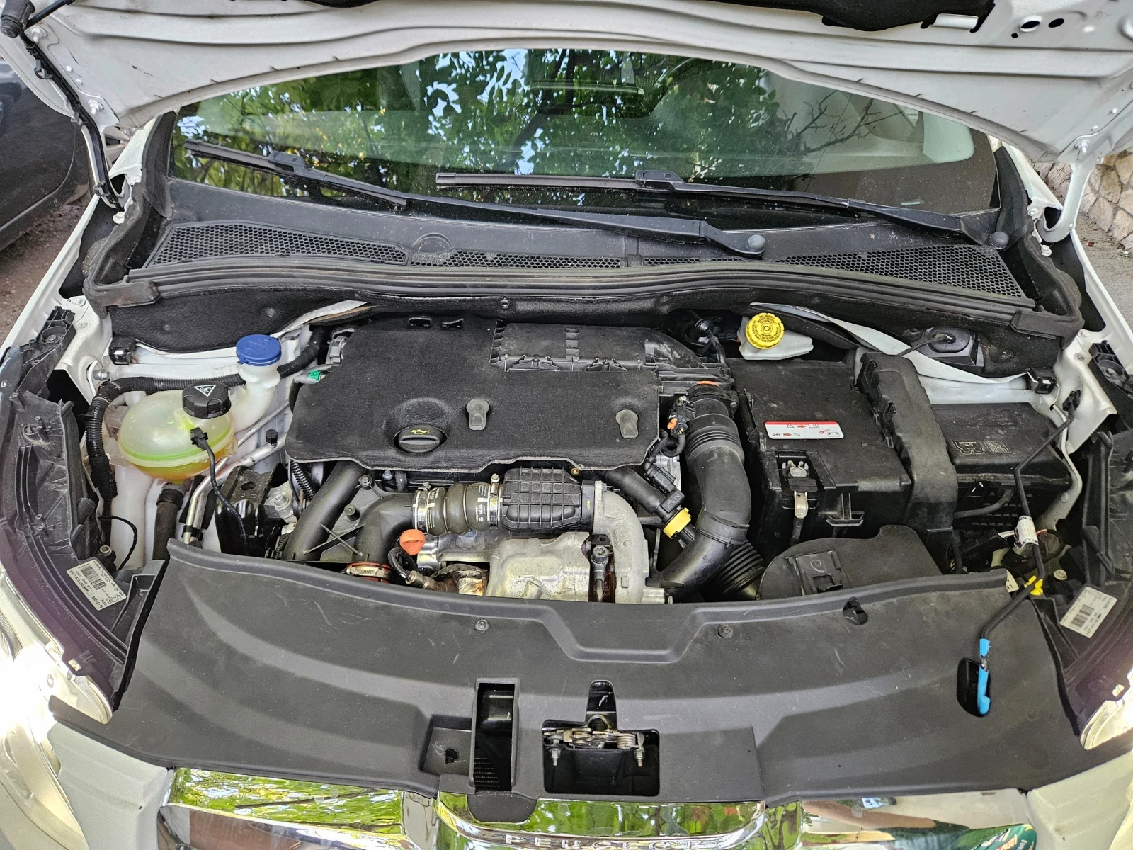 Peugeot 2008 1.6  E-HDI EURO 5  | Mobile.bg   15