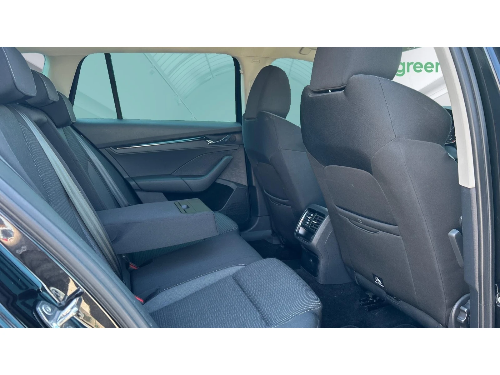 Skoda Octavia 2.0 TDi, Месечна вноска от 440 лв. - изображение 10