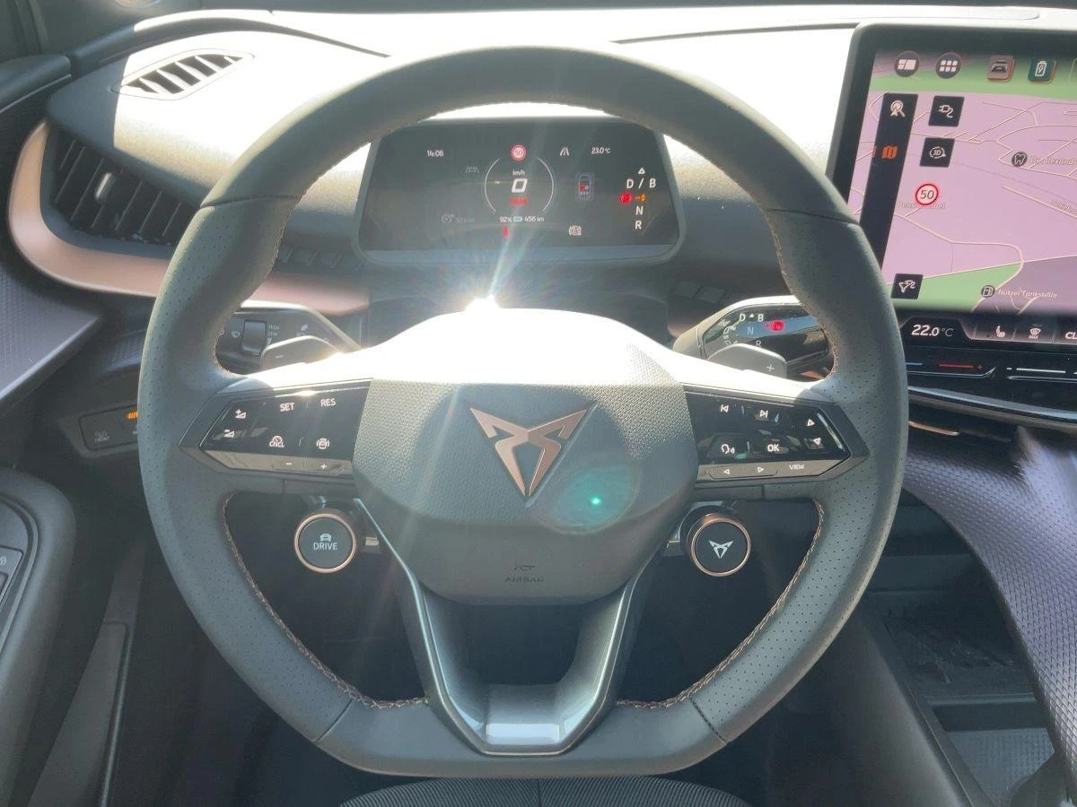 Cupra Tavascan VZ 84kWh AWD MATRIX-LED CAMERA FRONT-ASSIST - изображение 8