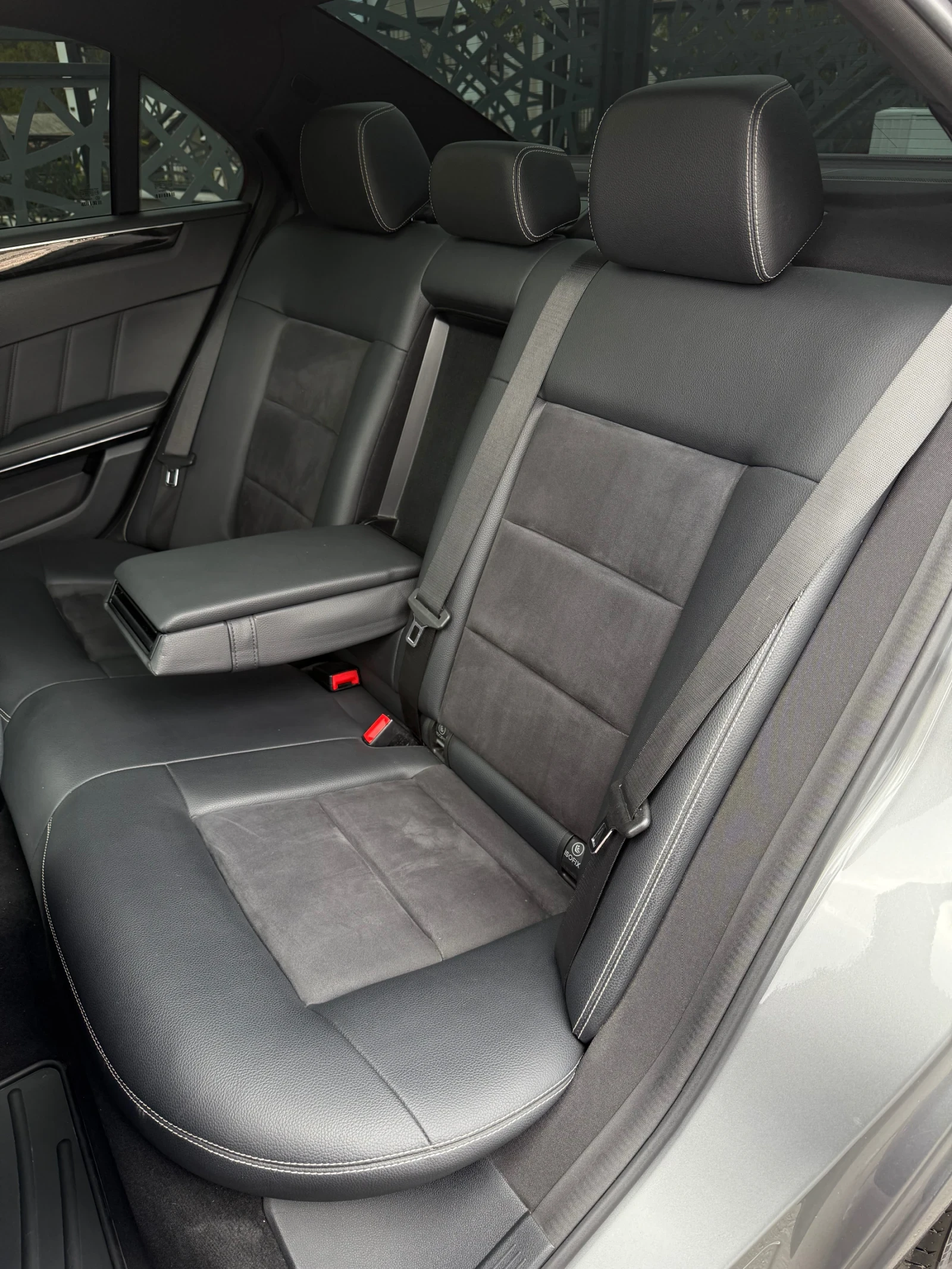 Mercedes-Benz E 220 E220 AMG Ambient  - изображение 8