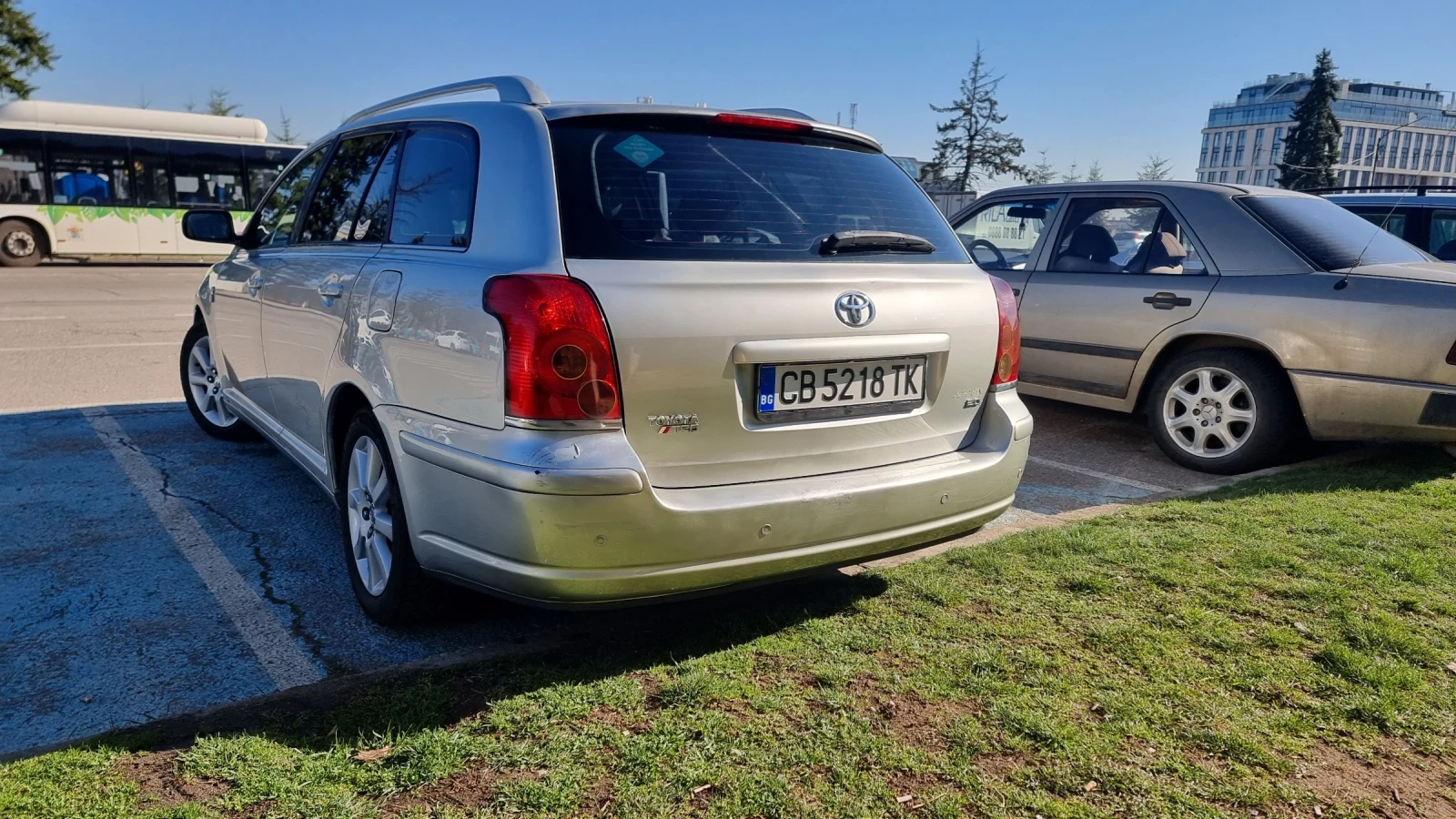 Toyota Avensis 2.0 D4D 116 к.с - изображение 10