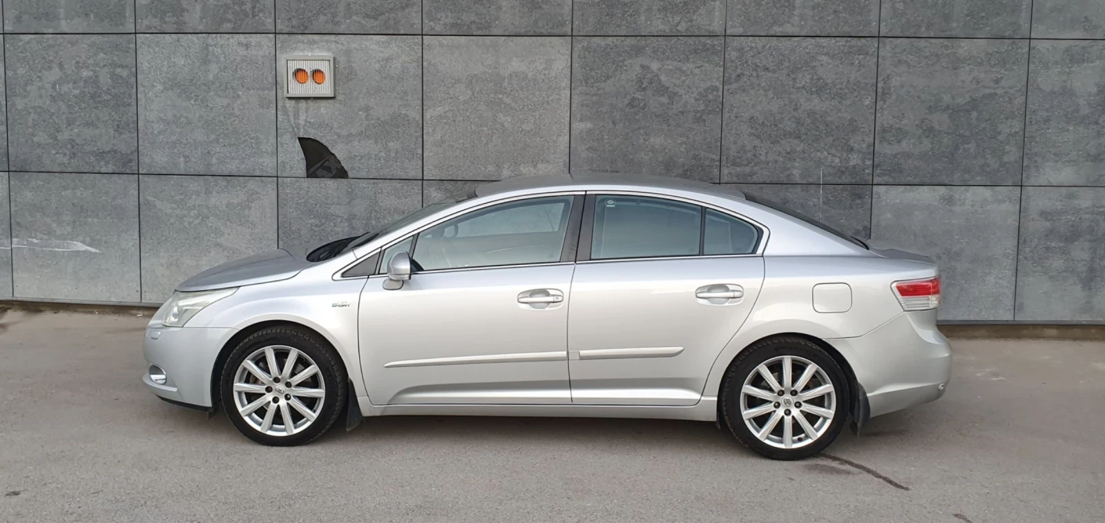 Toyota Avensis Luxury 115.000�� | Mobile.bg � ����������� 2