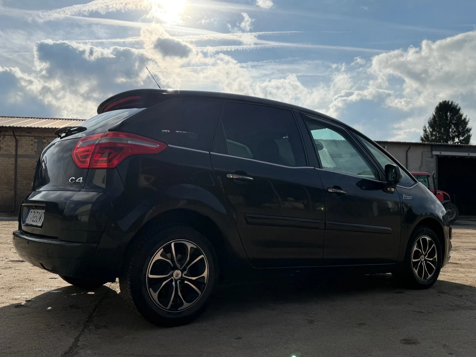 Citroen C4 Picasso  - изображение 3