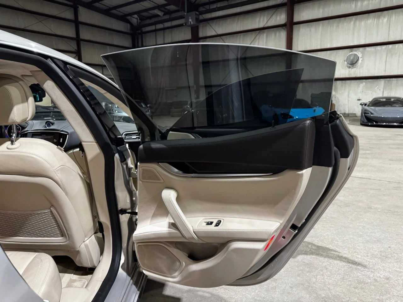 Maserati Ghibli * CARFAX * ��� ������������ ������ | Mobile.bg � ����������� 17