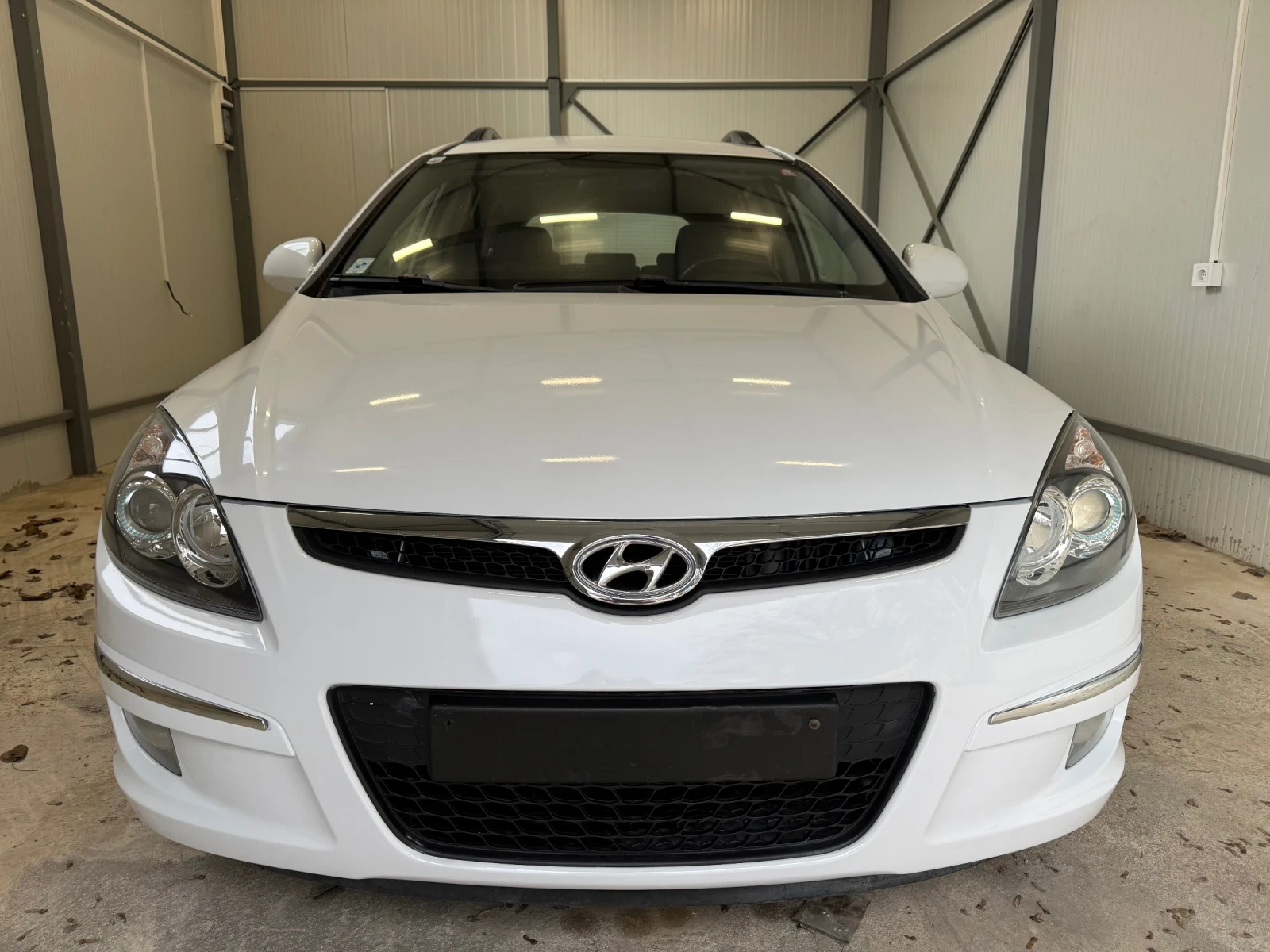 Hyundai I30 1.6 CRDI - изображение 3