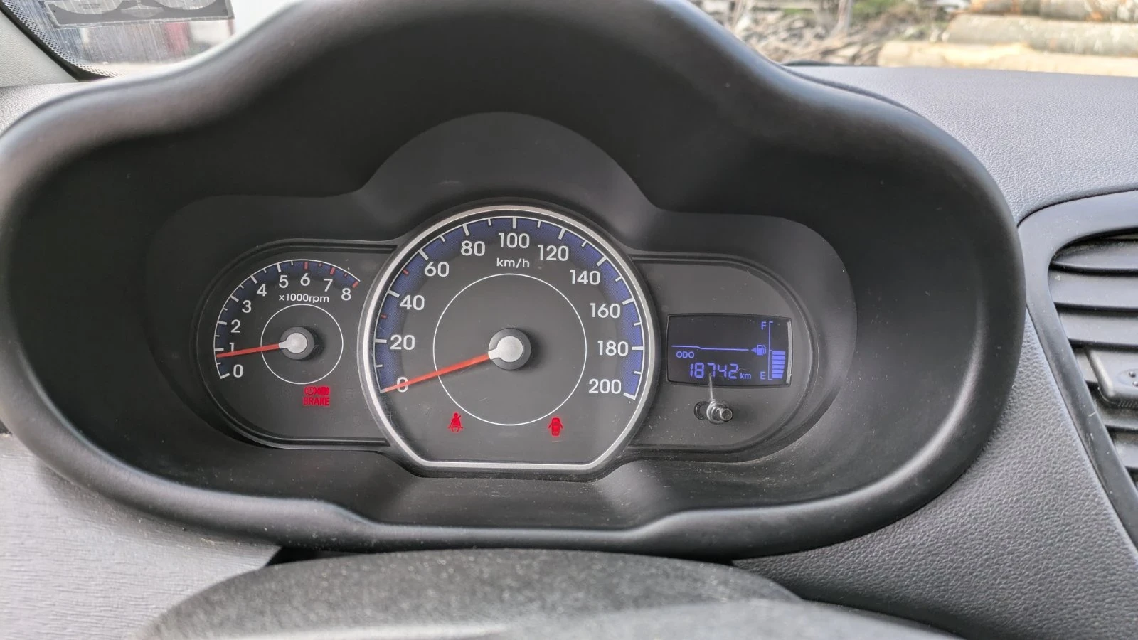 Hyundai I10 | Mobile.bg � ����������� 7