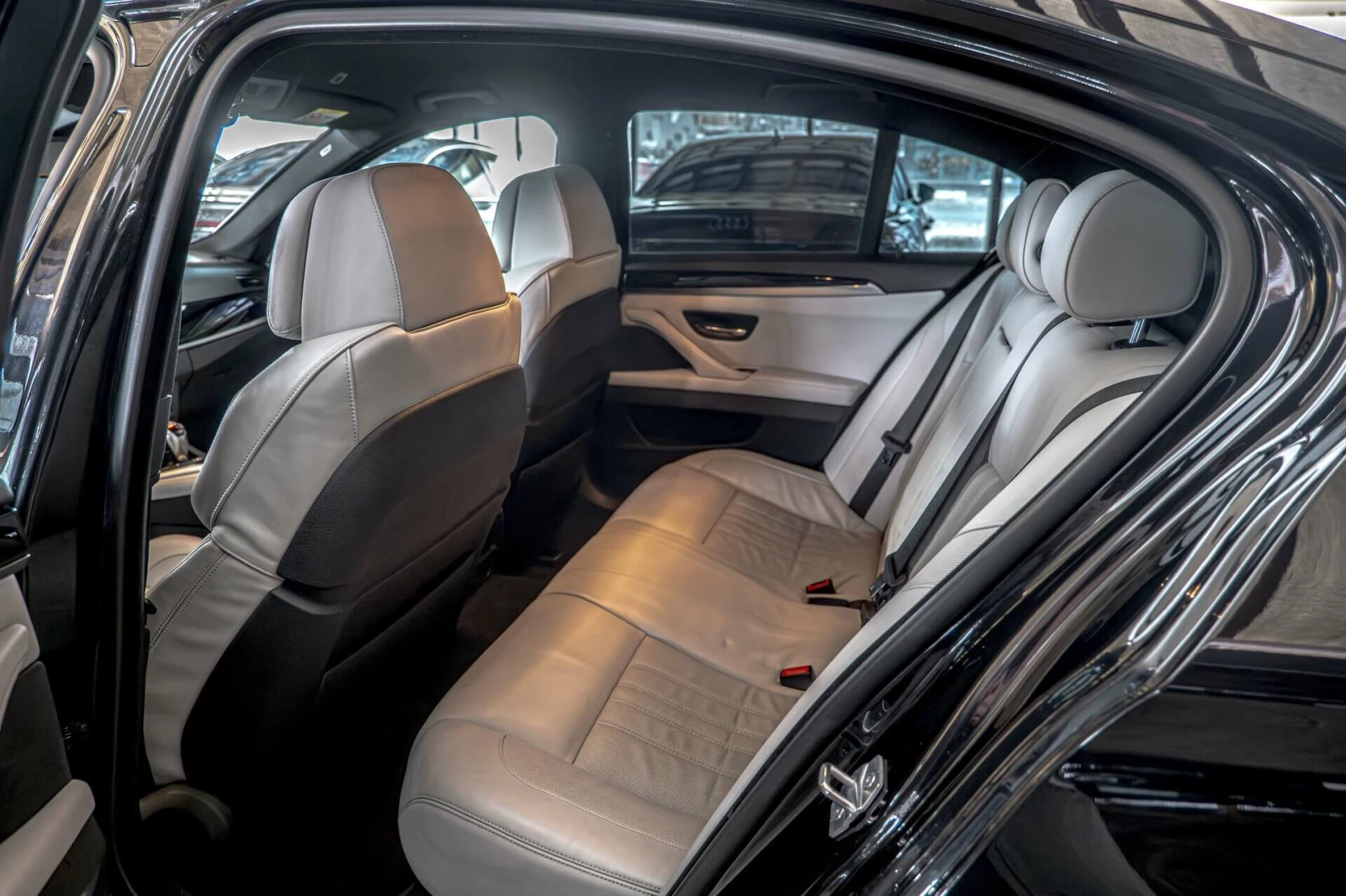 BMW M5 4.4 V8/������/Harman Kardon/���������/������/Soft  | Mobile.bg � ����������� 12