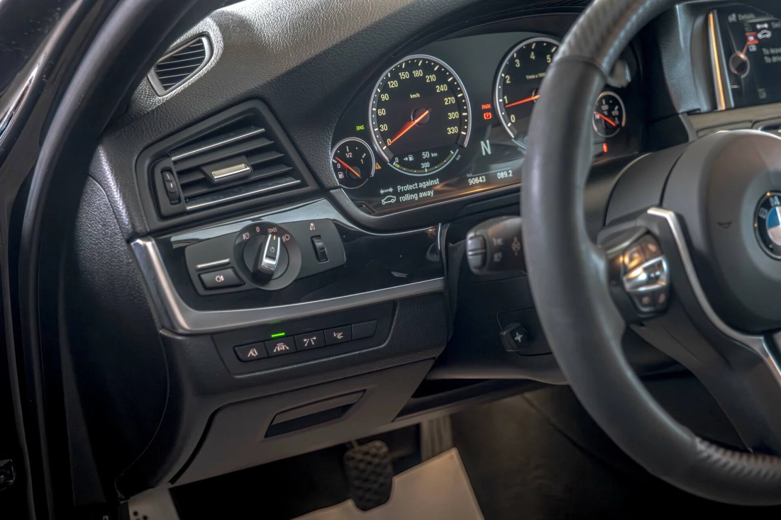 BMW M5 4.4 V8/Камера/Harman Kardon/Обдухване/Карбон/Soft  - изображение 10