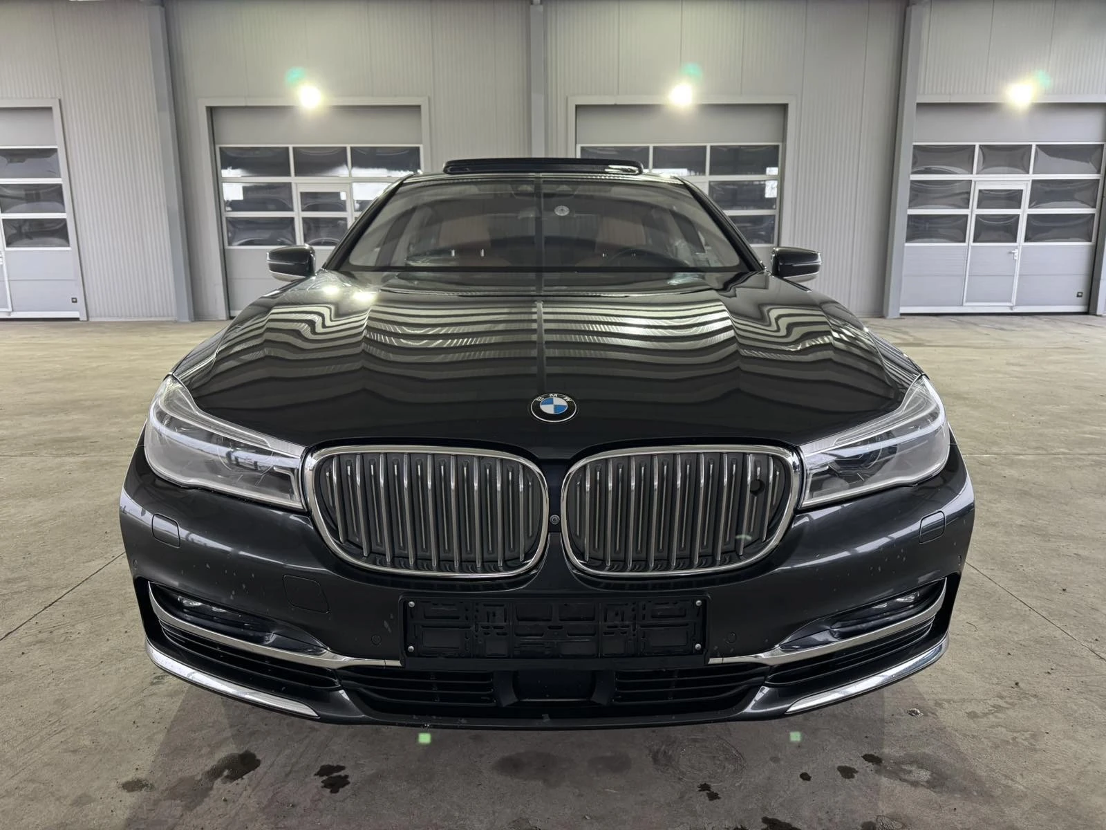 BMW 750 LONG INDIVIDUAL, снимка 8 - Автомобили и джипове - 53717760