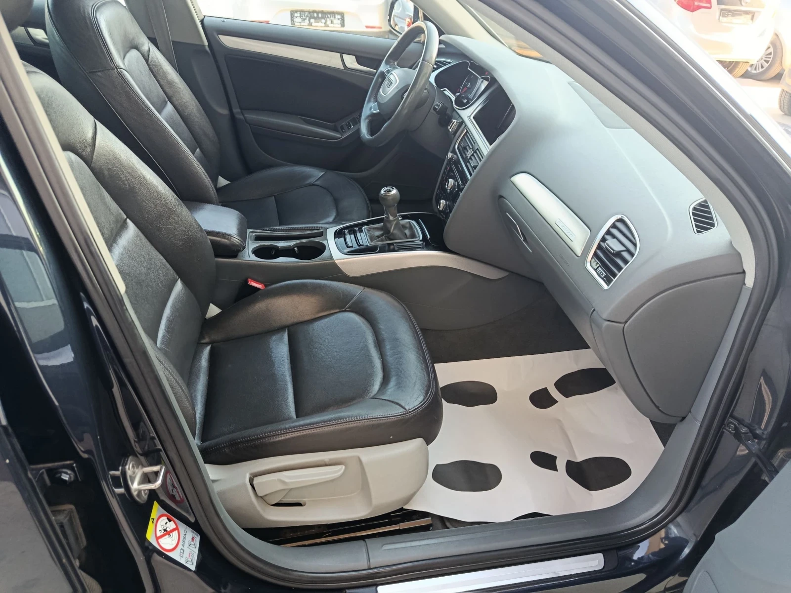 Audi A4 2.0TDI 4x4 177кс. КОЖА, снимка 10 - Автомобили и джипове - 53816532