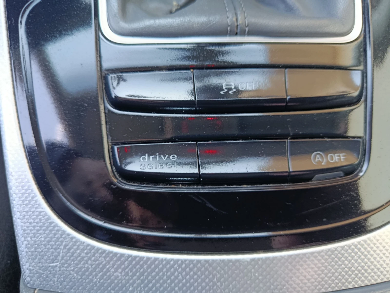 Audi A4 2.0TDI 4x4 177кс. КОЖА, снимка 13 - Автомобили и джипове - 53816532