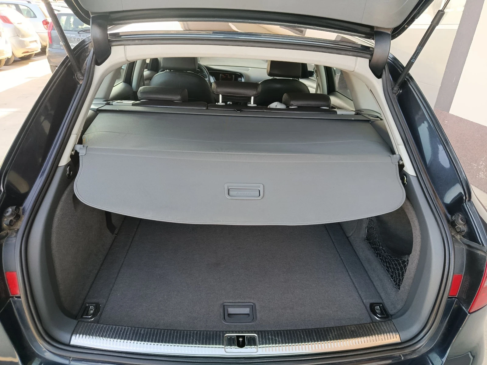 Audi A4 2.0TDI 4x4 177кс. КОЖА, снимка 7 - Автомобили и джипове - 53816532