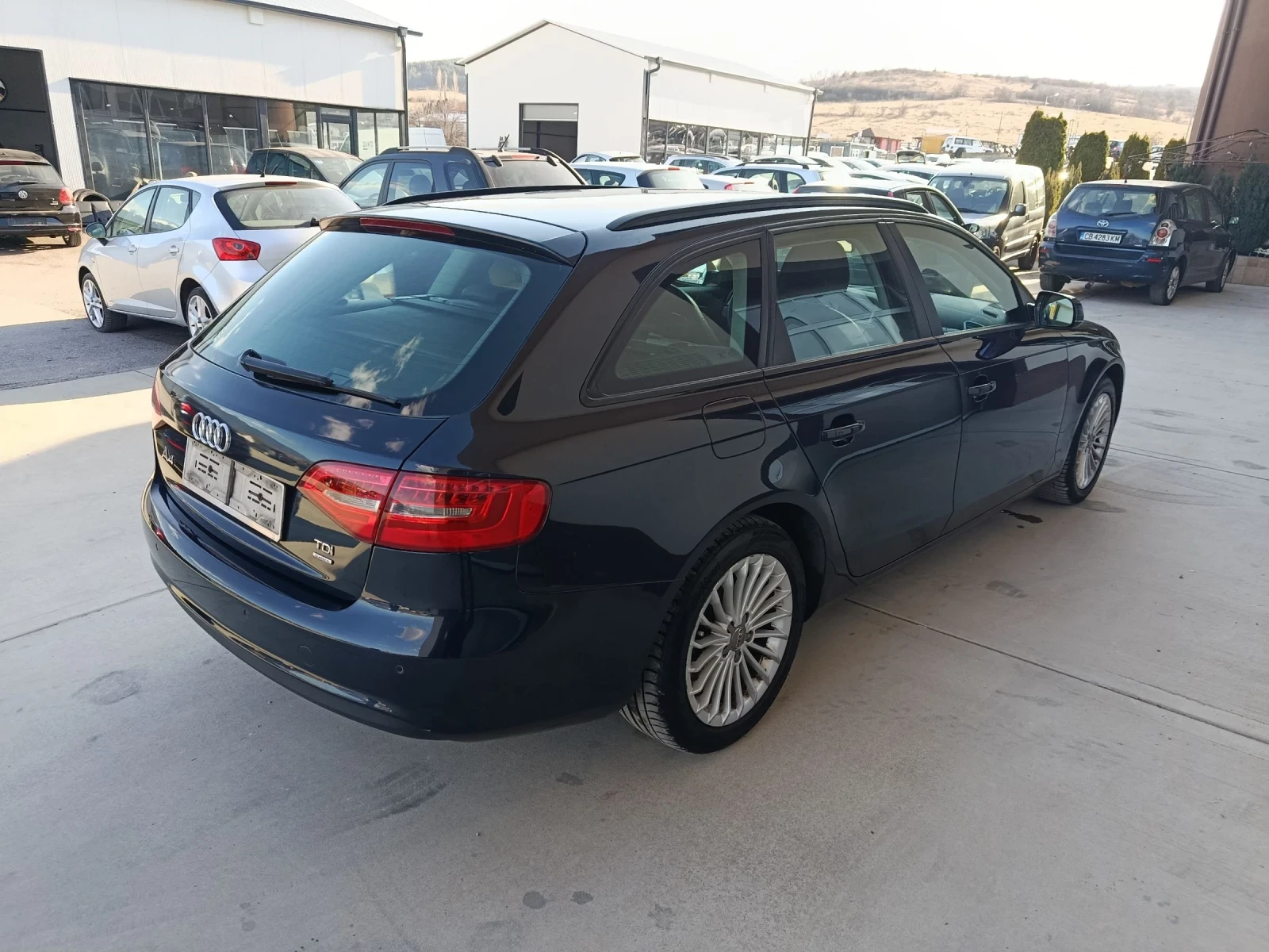 Audi A4 2.0TDI 4x4 177кс. КОЖА, снимка 4 - Автомобили и джипове - 53816532