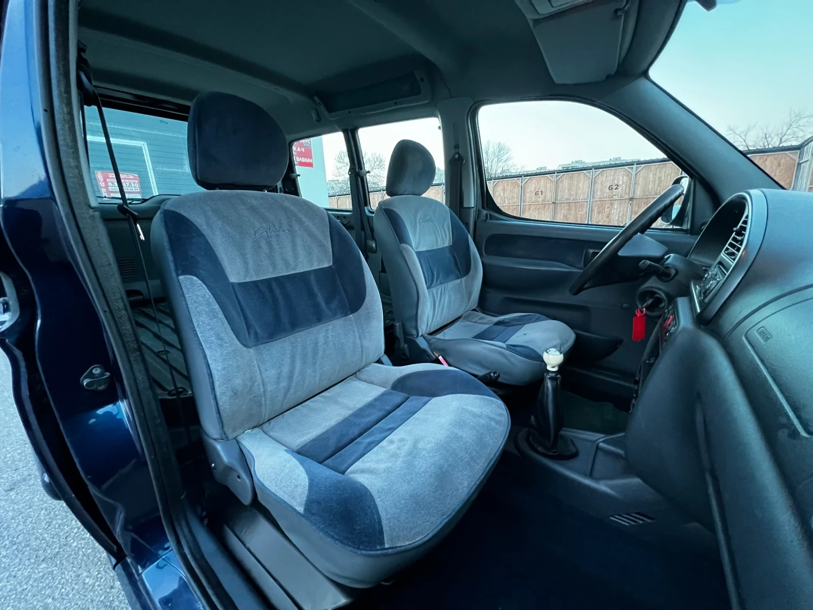 Citroen Berlingo 2.0HDI 90к.с * Климатик* , снимка 12 - Автомобили и джипове - 53817933