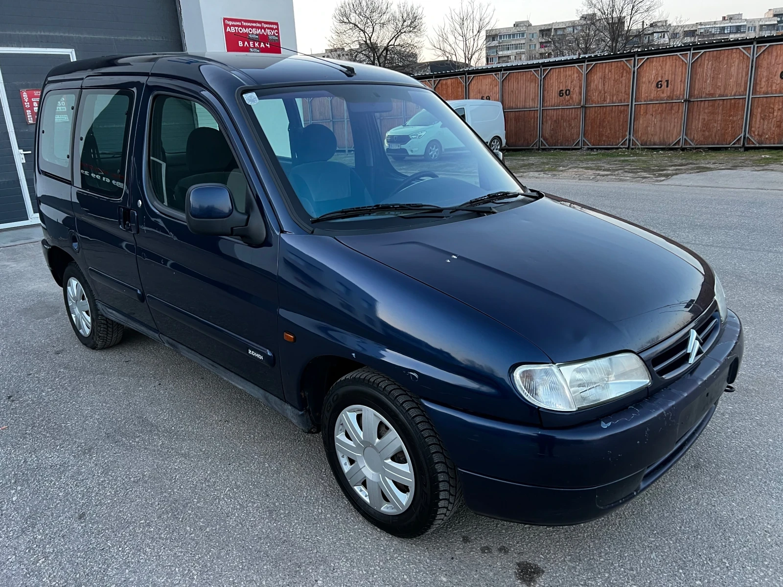 Citroen Berlingo 2.0HDI 90к.с * Климатик* , снимка 2 - Автомобили и джипове - 53817933