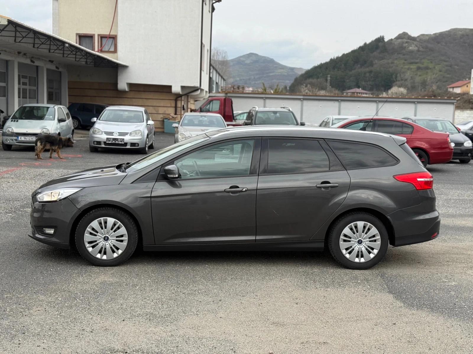 Ford Focus 1.0i Ecoboost Euro6, снимка 4 - Автомобили и джипове - 53917467