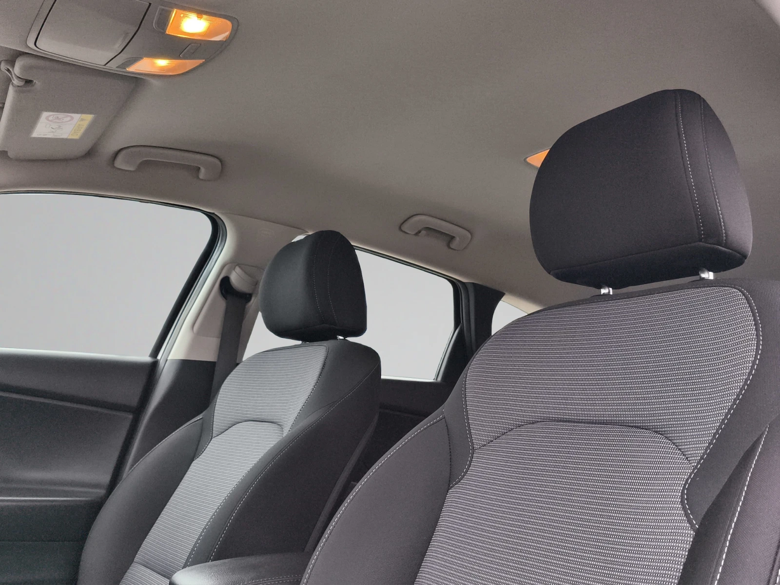 Hyundai I30 1.5DPi 110hp MT6 E6 // 2110R07 | Mobile.bg � ����������� 13