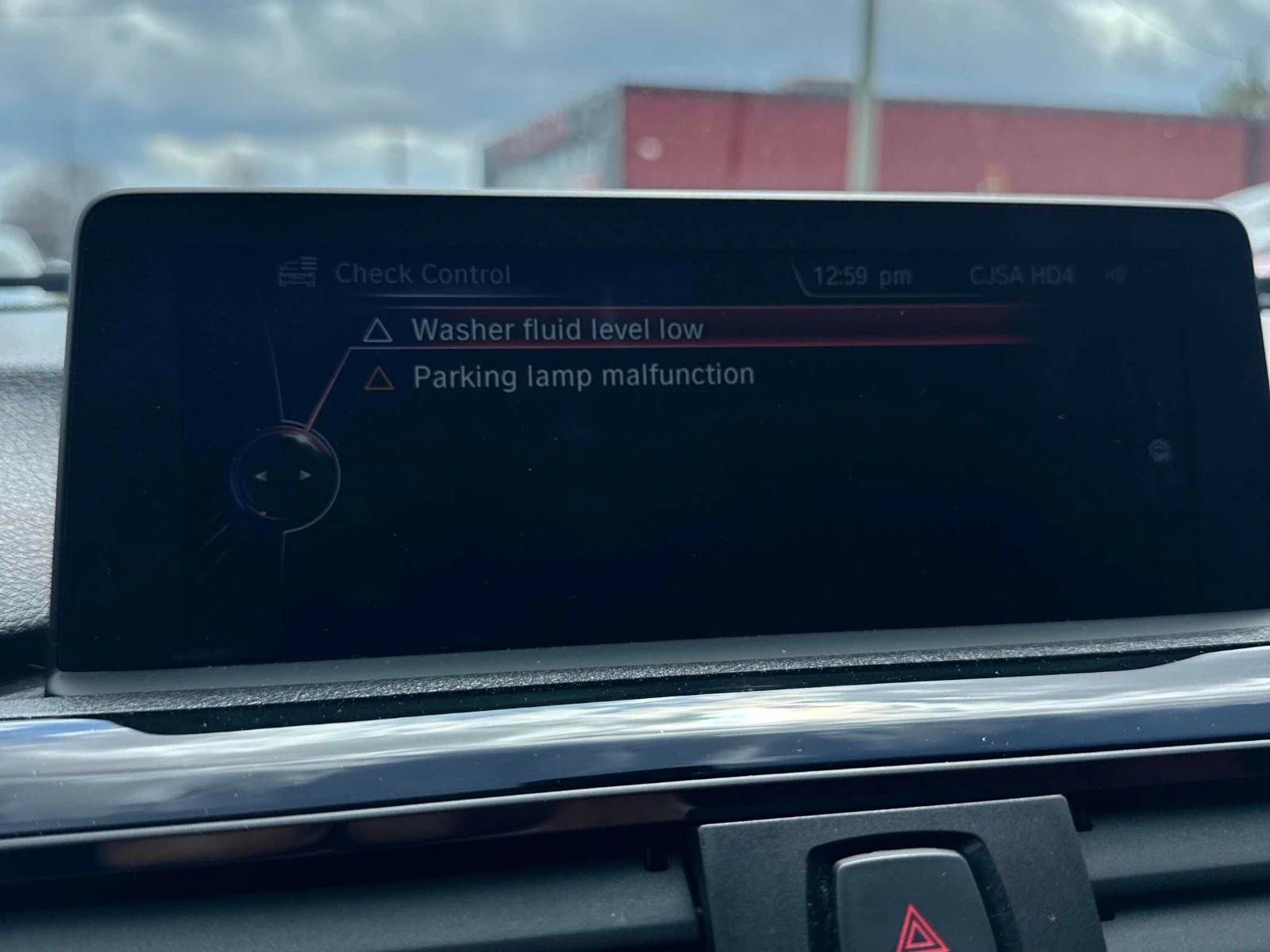 BMW 320 xDrive* АвтоКредит* (ЦЕНА ДО БГ), снимка 9 - Автомобили и джипове - 54217691