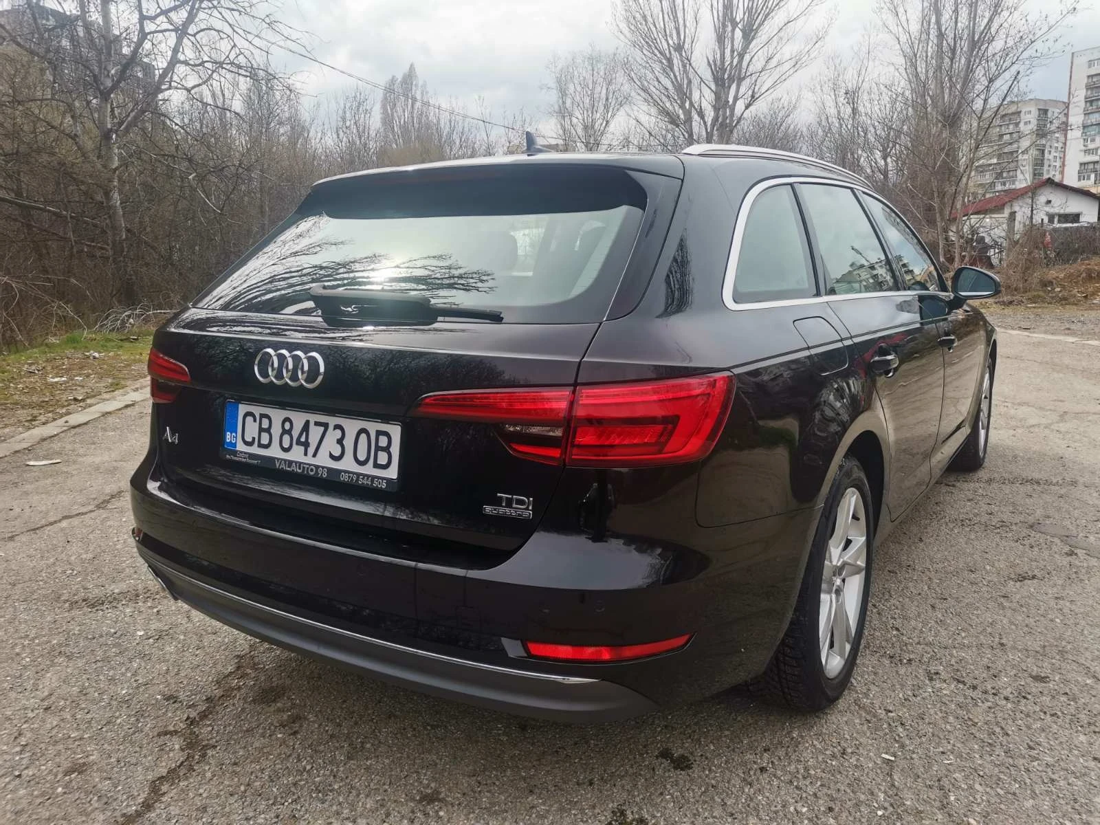 Audi A4 2.0 QUATTRO DISTRONIC DIGITAL COCKPIT LED, снимка 5 - Автомобили и джипове - 54218872