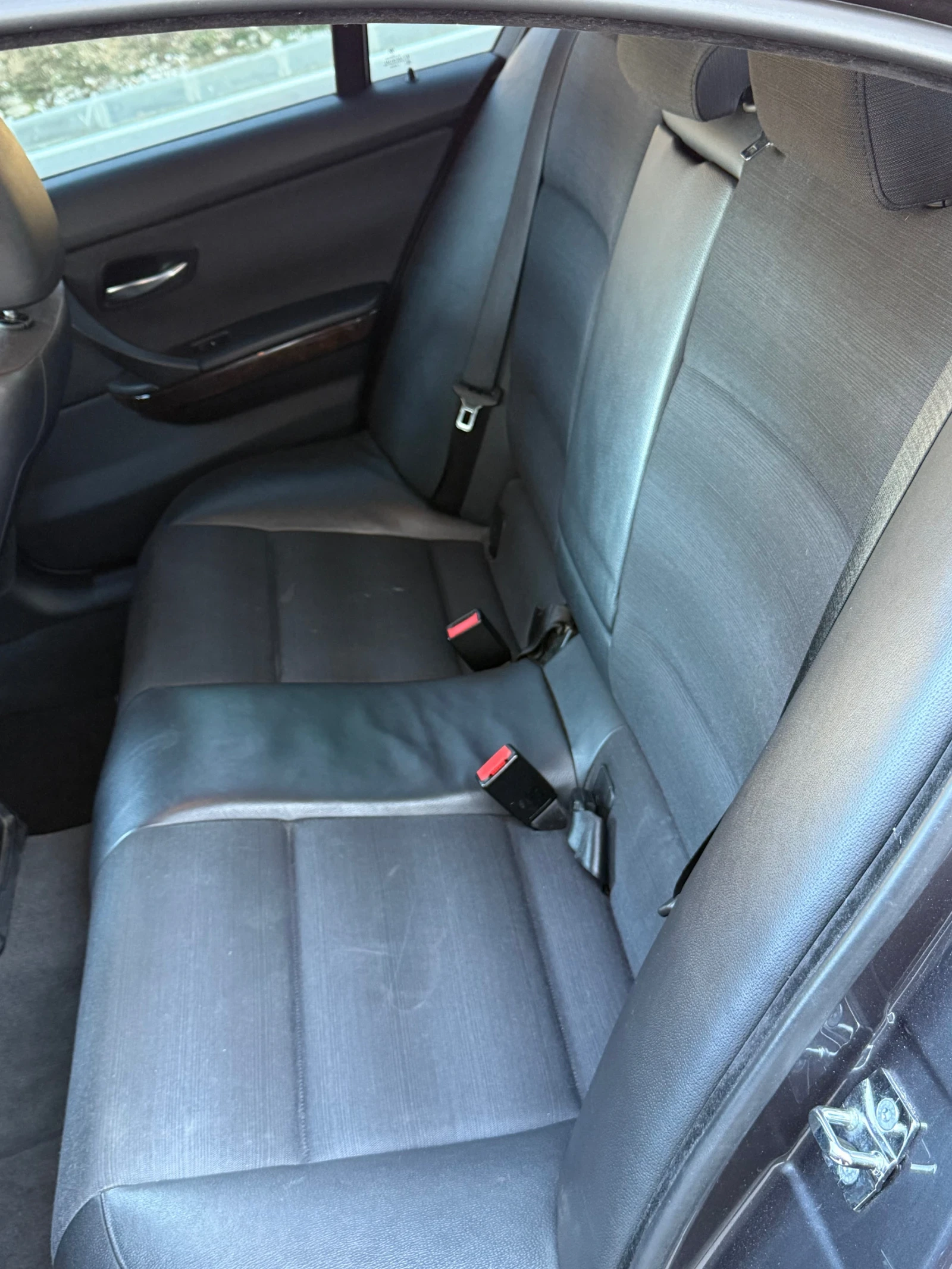 BMW 320, снимка 13 - Автомобили и джипове - 54336086