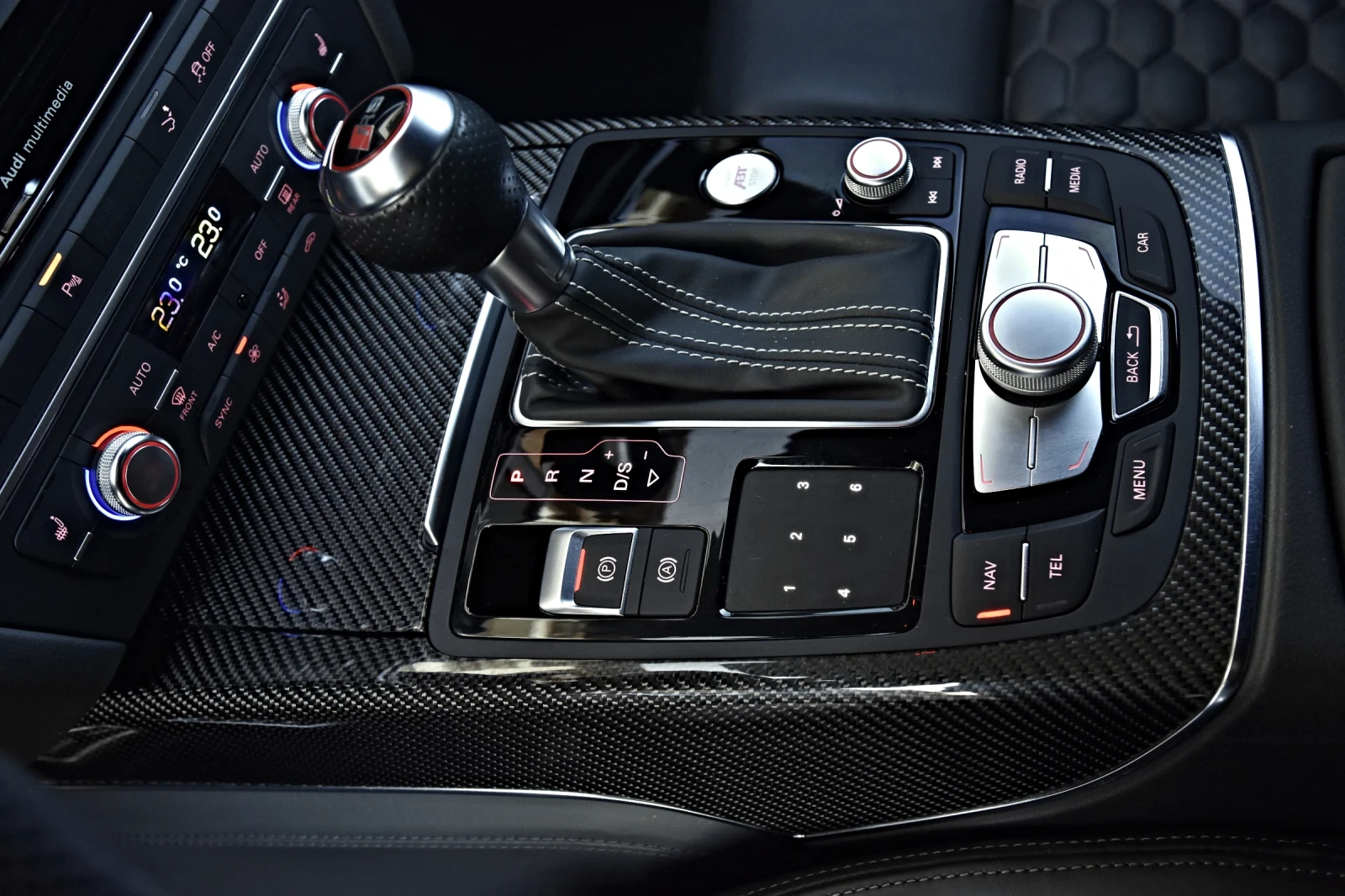 Audi Rs7 PERFORMANCE/FULL/ABT/ЛИЗИНГ, снимка 12 - Автомобили и джипове - 54390485
