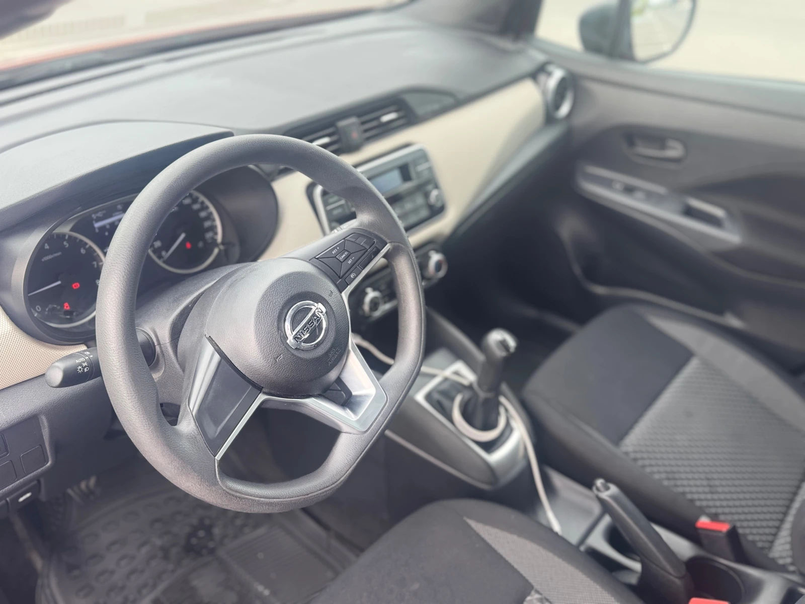 Nissan Micra 1.0I, снимка 7 - Автомобили и джипове - 54478925