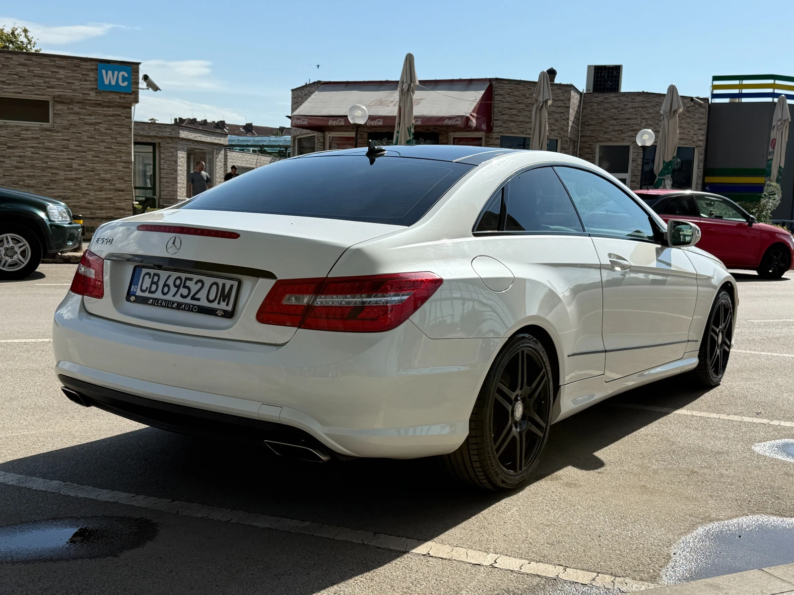Mercedes-Benz E 500 6 МЕСЕЦА ГАРАНЦИЯ/388к.с. AMG Pack/Газов инжекцион, снимка 4 - Автомобили и джипове - 54747042