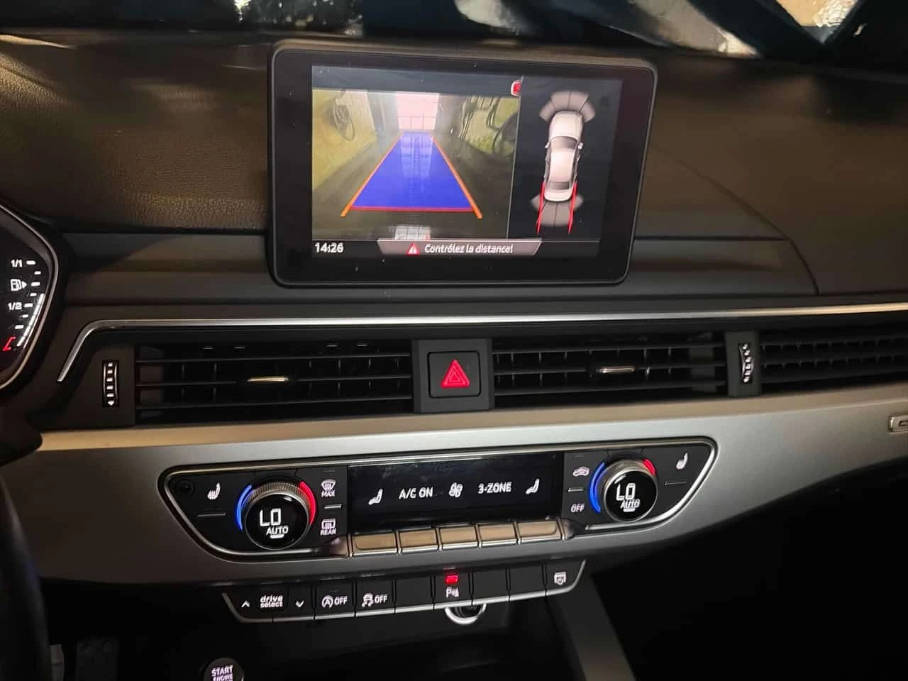 Audi A4 * Komfort * ПОДГРЕВ* КАМЕРА* , снимка 9 - Автомобили и джипове - 54760351