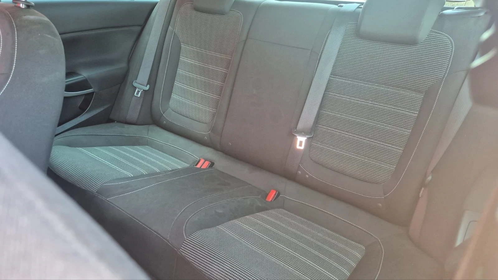 Opel Insignia 2.0 CDTI, снимка 11 - Автомобили и джипове - 55240281