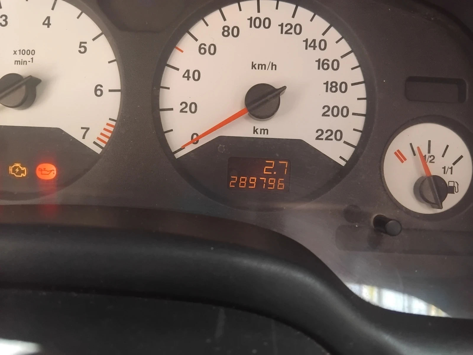 Opel Astra, снимка 2 - Автомобили и джипове - 55650236
