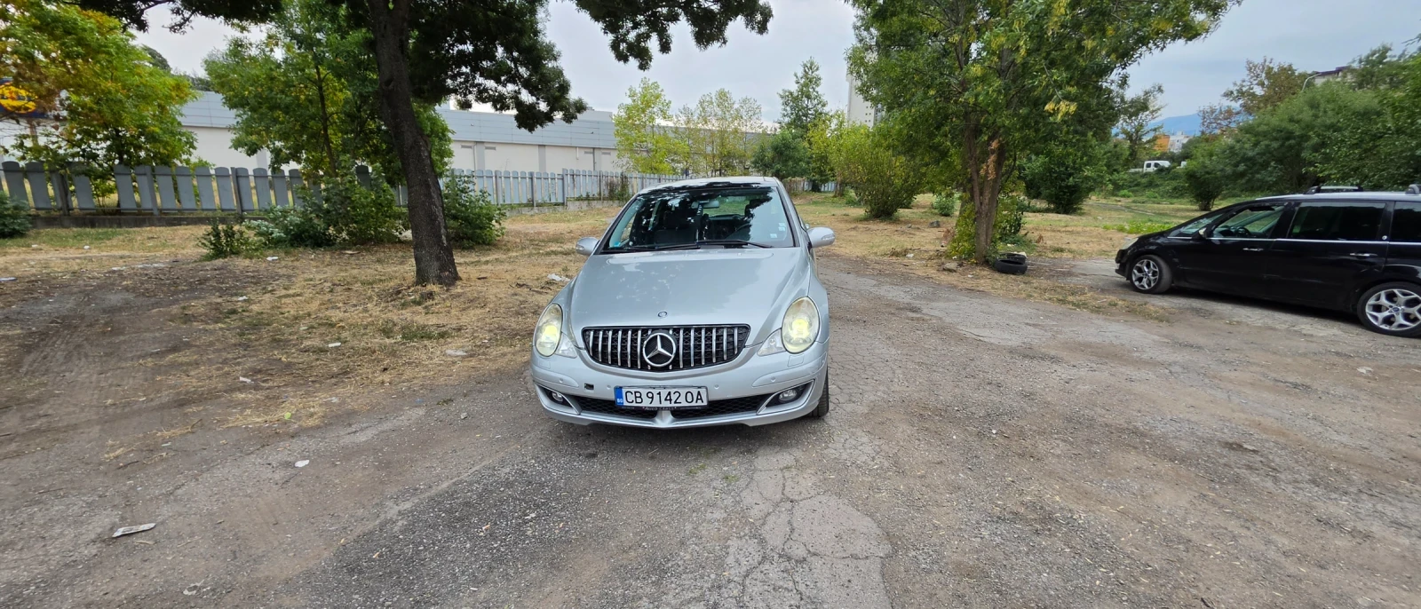 Mercedes-Benz R 320, снимка 16 - Автомобили и джипове - 56066184