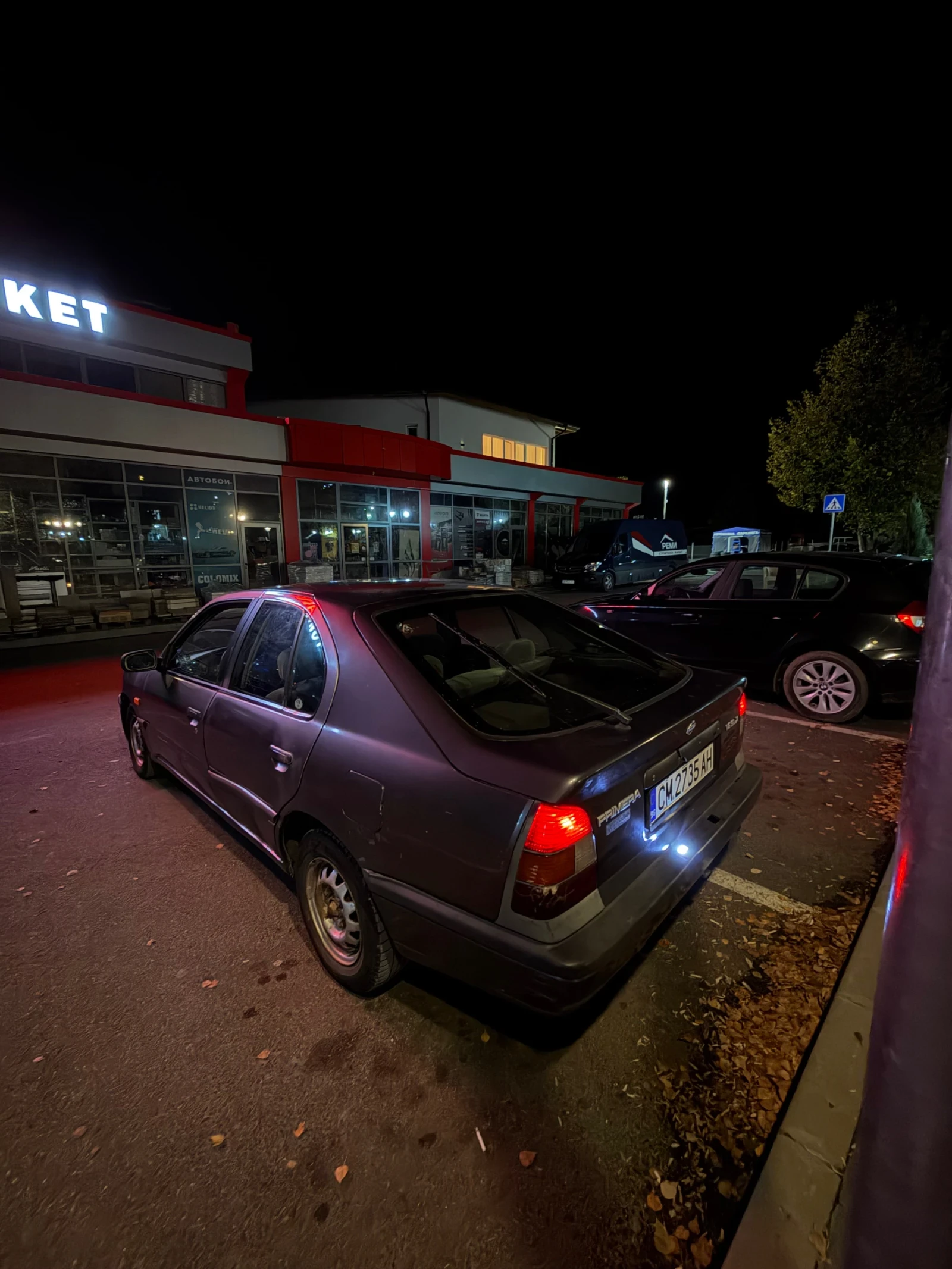 Nissan Primera, снимка 6 - Автомобили и джипове - 56706383