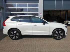 Volvo XC60 T8 AWD Plus Dark, снимка 7