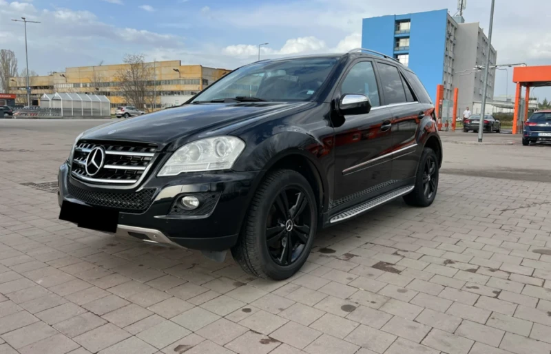 Mercedes-Benz ML 350 3.5 4MATIC, снимка 1 - Автомобили и джипове - 49520621