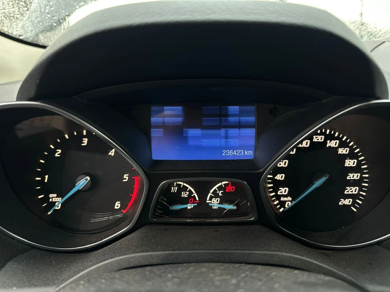 Ford Kuga / 2.0 TDCI / TITANIUM / ПРОБЛЕМ С ДЮЗИТЕ / , снимка 14 - Автомобили и джипове - 53052219