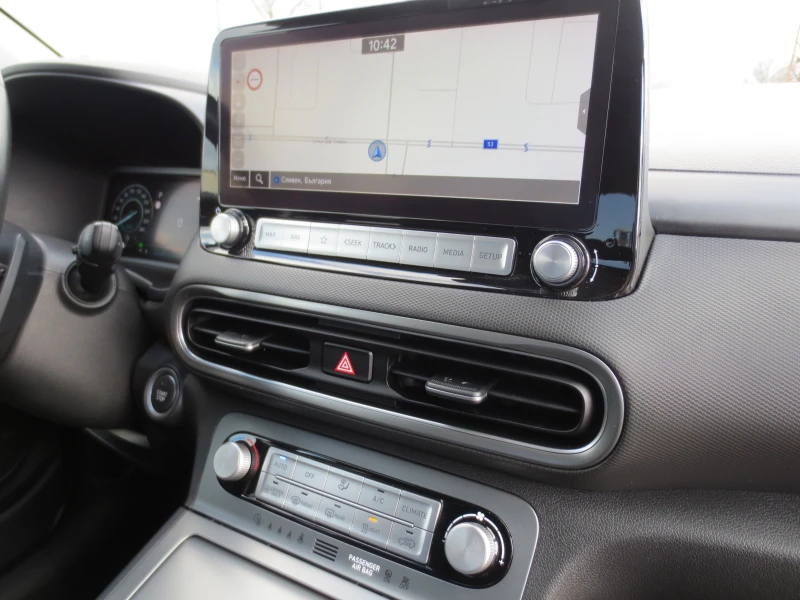Hyundai Kona 64kw* PRIME* SOH100%КОЖА* , снимка 10 - Автомобили и джипове - 53422883
