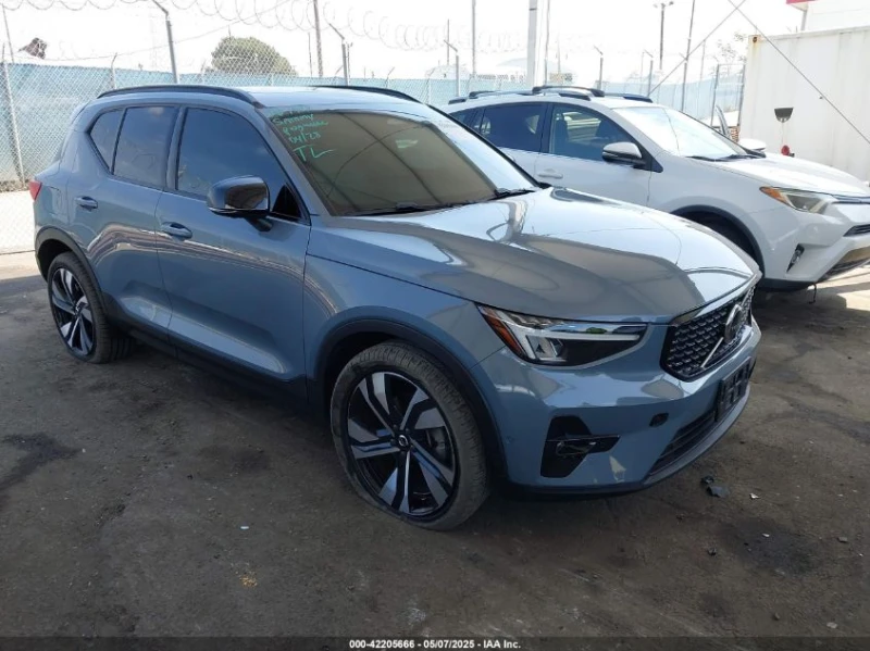 Volvo XC40 2.0L I-4 DI, DOHC, VVT, TURBO, 247HP All Wheel Dri - 49800 лв. - 20716083 1