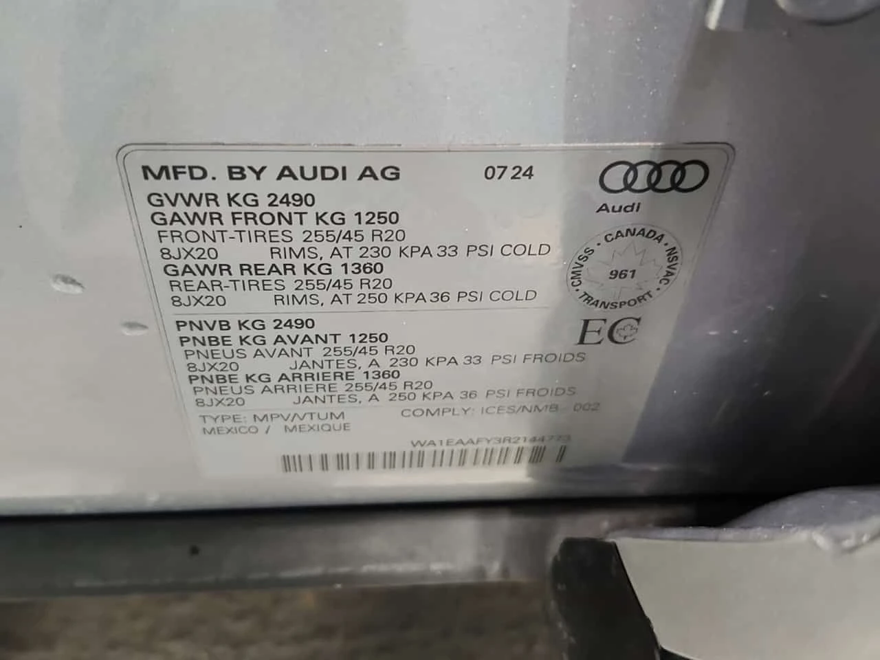 Audi Q5 PROGRESSIV| AMBIENT PANORAMA| 2 КЛЮЧА | CARFAX | , снимка 9 - Автомобили и джипове - 53894429