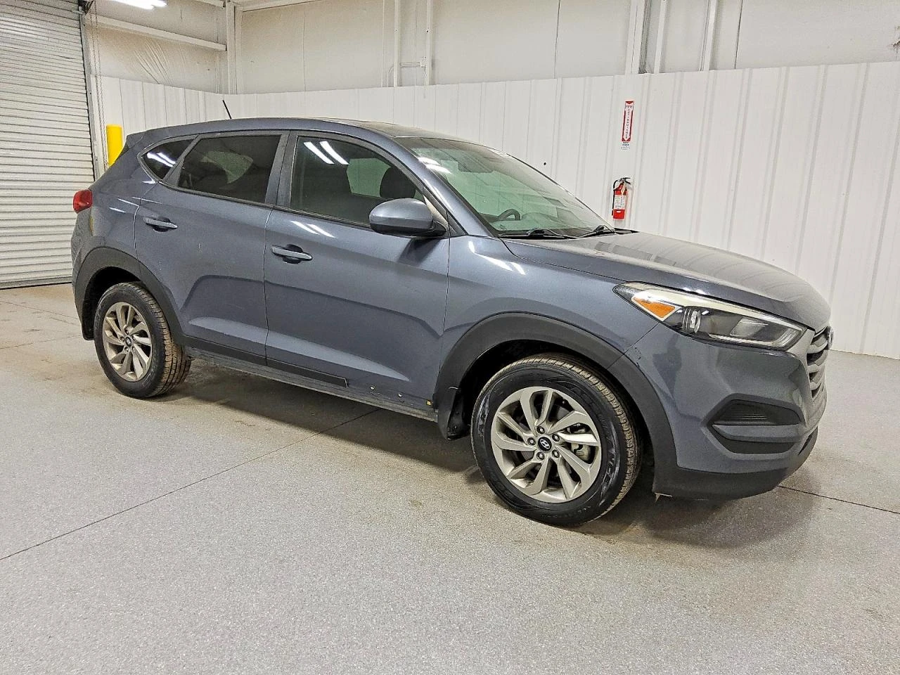 Hyundai Tucson, снимка 2 - Автомобили и джипове - 53973931
