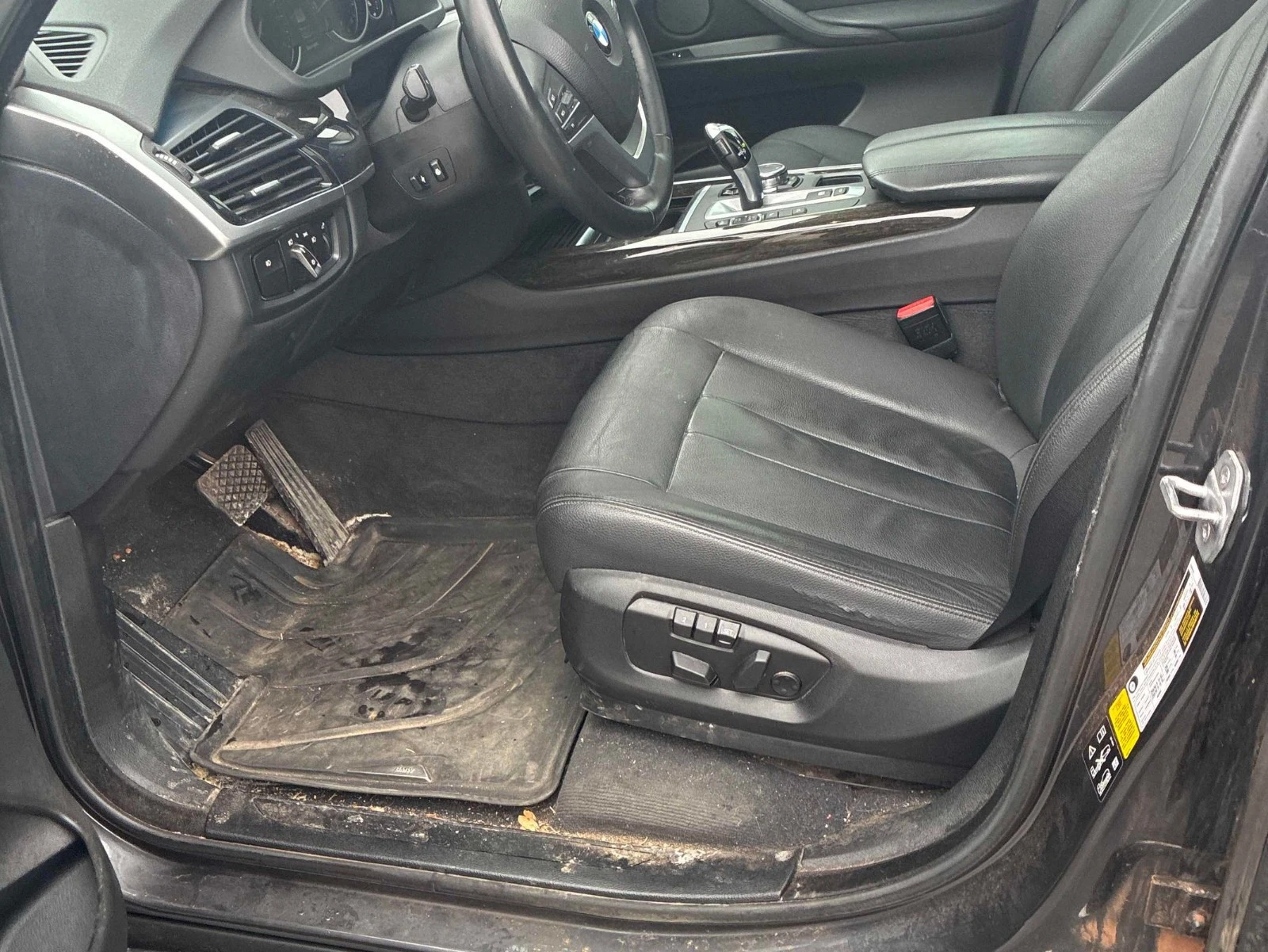 BMW X5 xDrive35i С регистрация + обслужване, снимка 14 - Автомобили и джипове - 54111303