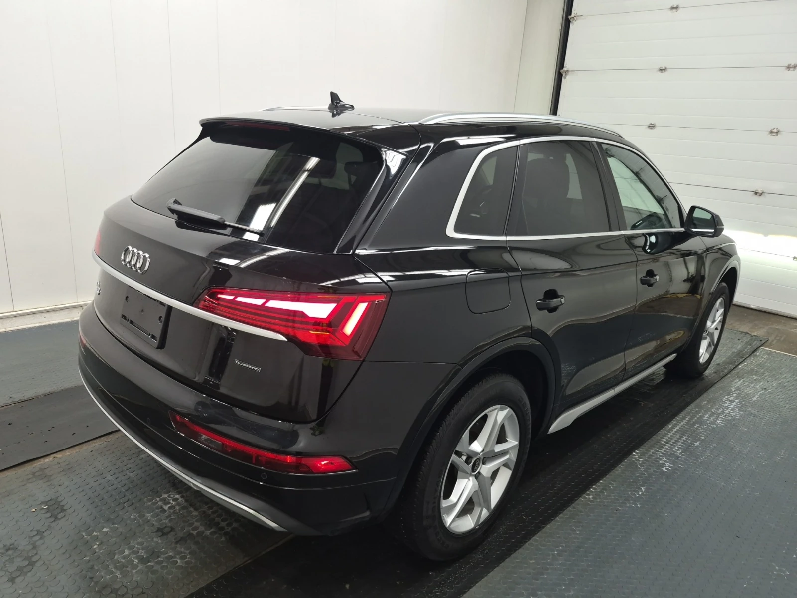 Audi Q5 Komfort 45 TFSI quattro, снимка 5 - Автомобили и джипове - 54454013