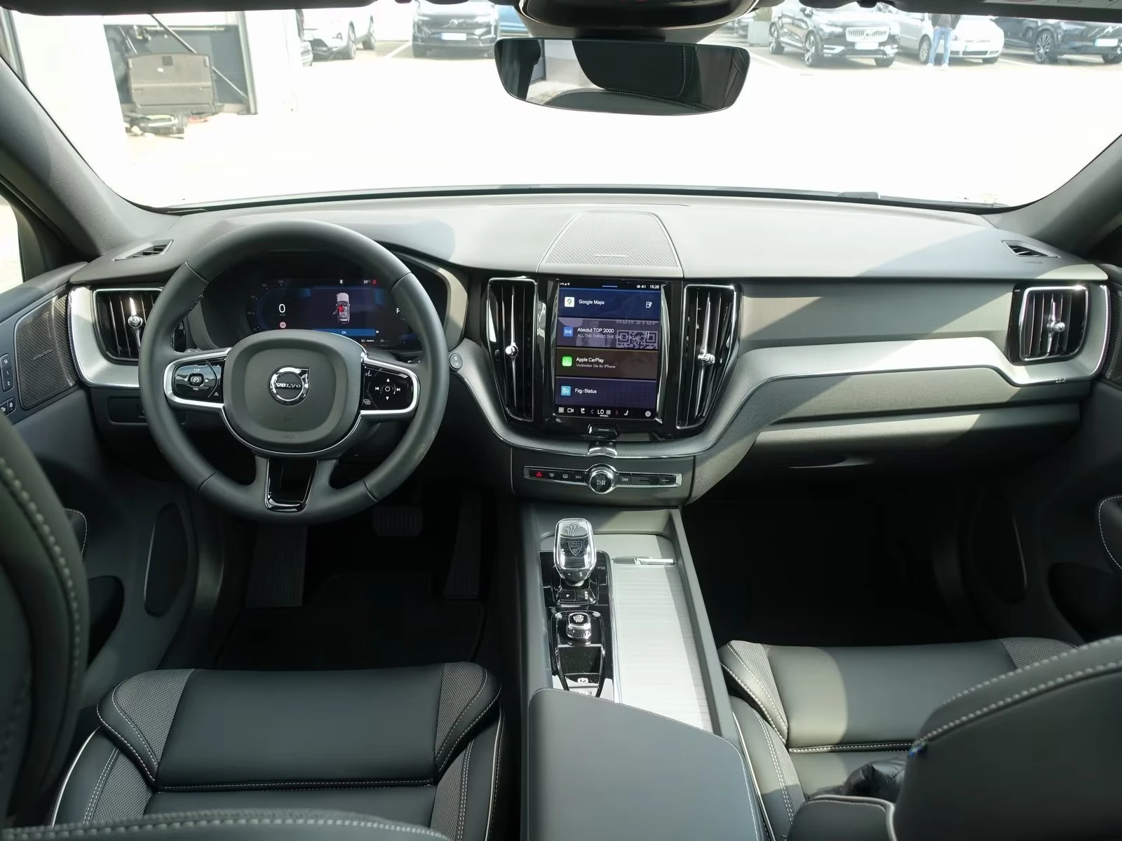 Volvo XC60 T8 AWD Plus Dark, снимка 9 - Автомобили и джипове - 54597107