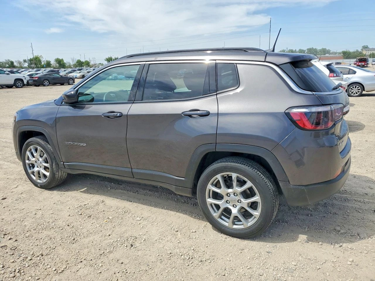 Jeep Compass 2.4l Latitude Lux, снимка 2 - Автомобили и джипове - 55103205