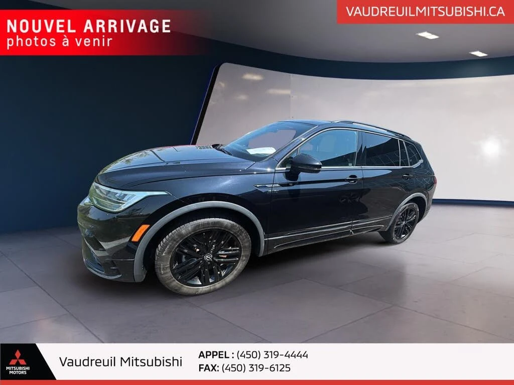 VW Tiguan R-LINE BLACK* 4MOTION* DISTRONIC* ПАНОРАМА* КАМЕРА, снимка 2 - Автомобили и джипове - 55133654