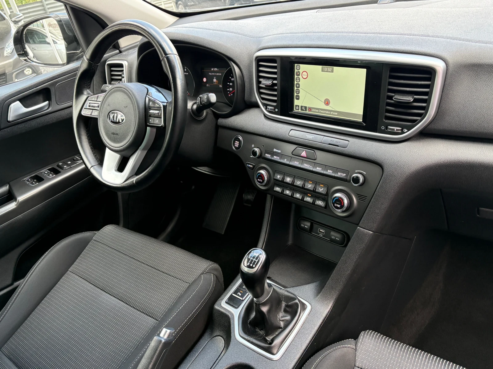 Kia Sportage 1.6 i - 154000км., снимка 11 - Автомобили и джипове - 55416343