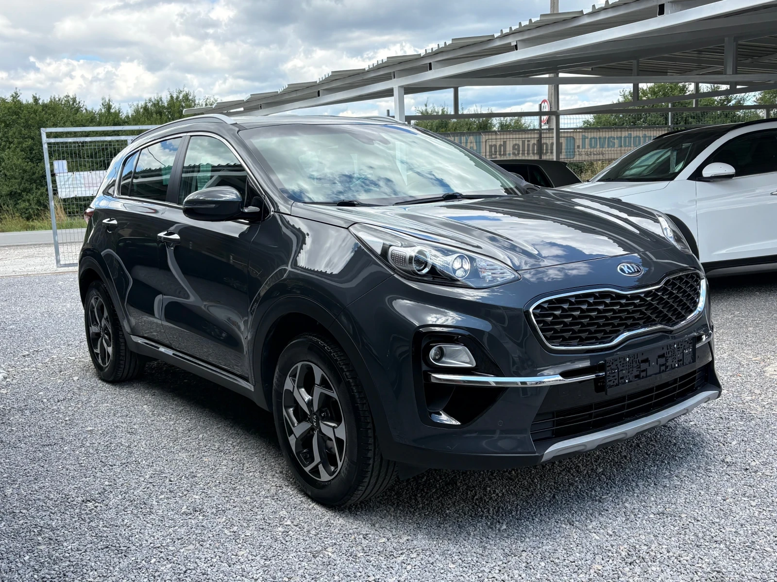 Kia Sportage 1.6 i - 154000км., снимка 2 - Автомобили и джипове - 55416343
