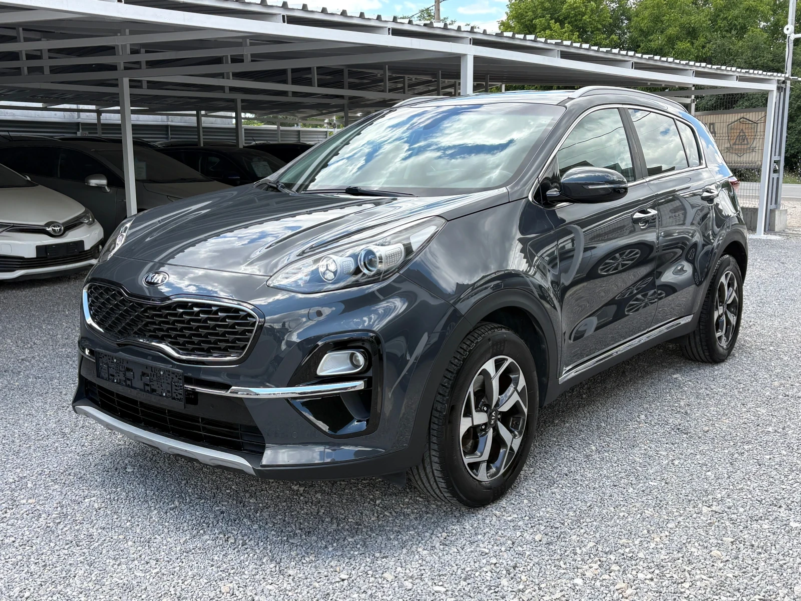 Kia Sportage 1.6 i - 154000км.