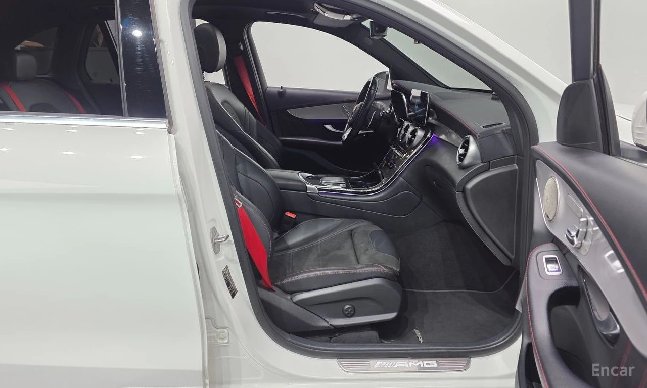 Mercedes-Benz GLC 43 AMG BURMESTER* ДИСТРОНИК* ХЕДЪП* 360КАМЕРА* , снимка 14 - Автомобили и джипове - 55588240