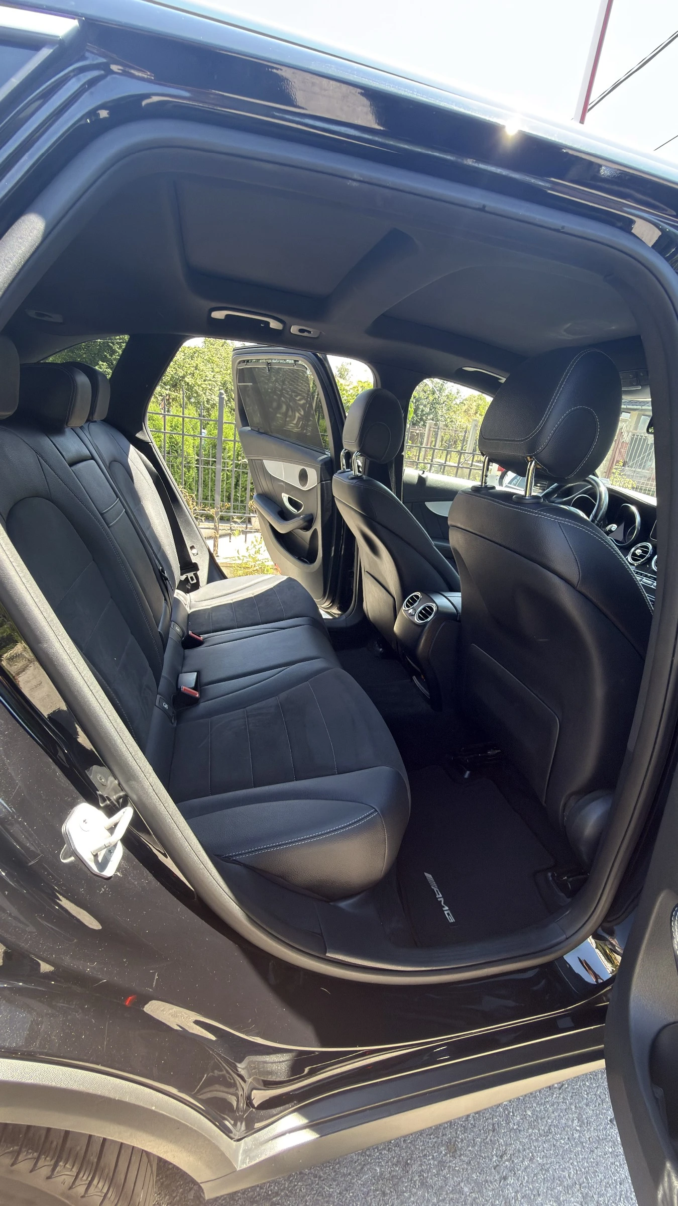 Mercedes-Benz GLC 250, снимка 8 - Автомобили и джипове - 55622630