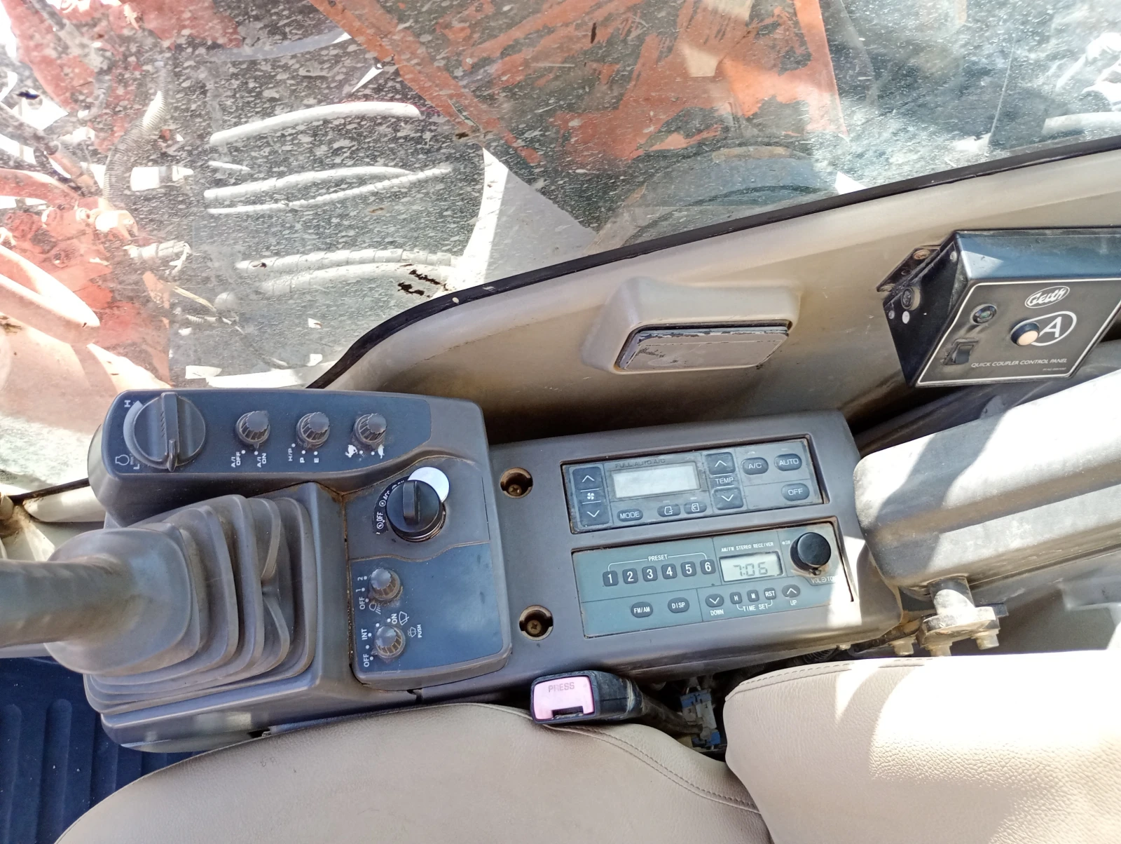  Hitachi ZX240N-3 | Mobile.bg   14